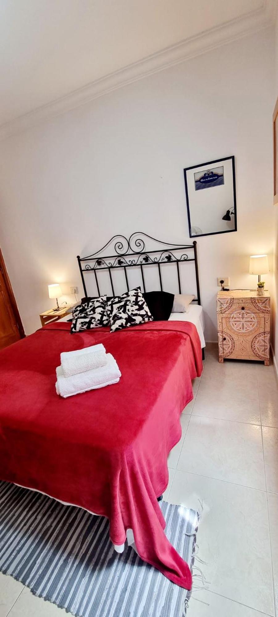 Almar We Go! Habitaciones Privadas En Alcala - Private Rooms - Pieces Privees - In Shared Apartment Bagian luar foto
