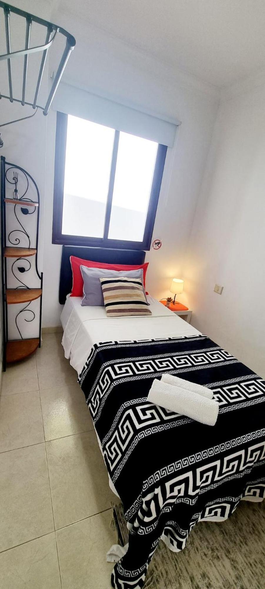 Almar We Go! Habitaciones Privadas En Alcala - Private Rooms - Pieces Privees - In Shared Apartment Bagian luar foto