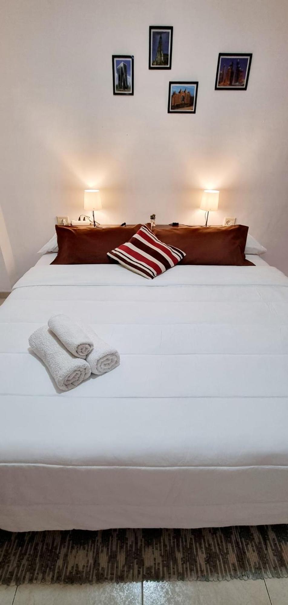 Almar We Go! Habitaciones Privadas En Alcala - Private Rooms - Pieces Privees - In Shared Apartment Bagian luar foto